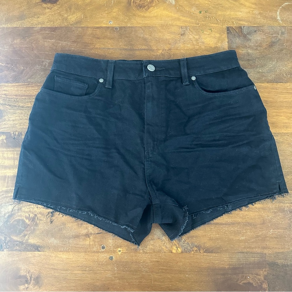 PAIGE Margot Black Jean Shorts raw hem stretch cotton size 31